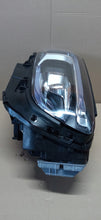 Laden Sie das Bild in den Galerie-Viewer, MERCEDES GLB A247 X247 SCHEINWERFER LINKS VORNE LED HIGH PERFORMANCE A2479061905