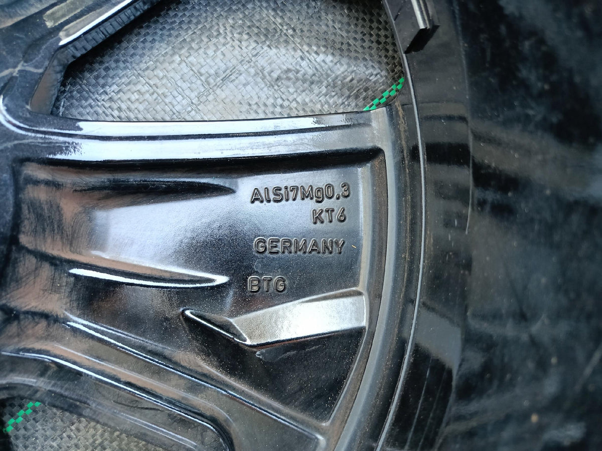Felge Aluminium Renault Megane IV E-Tech 7.0"x20" 5X114.3 ET 34 403003990R — Foto 14 von 16