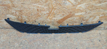 Załaduj zdjęcie do przeglądarki galerii, PEUGEOT 2008 P24 19- ATRAPA ZAŚLEPKA GRILL ZDERZAKA PRZEDNIEGO 9833167980