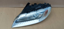 Laden Sie das Bild in den Galerie-Viewer, VOLVO XC70 V70 S80 SCHEINWERFER LINKS VORNE XENON LED 31420013