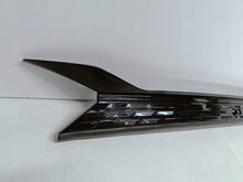 Laden Sie das Bild in den Galerie-Viewer, KIA EV6 GT 21- KÜHLERGRILL OBEN STOßSTANGE VORNE KAMERA 86351-CV210