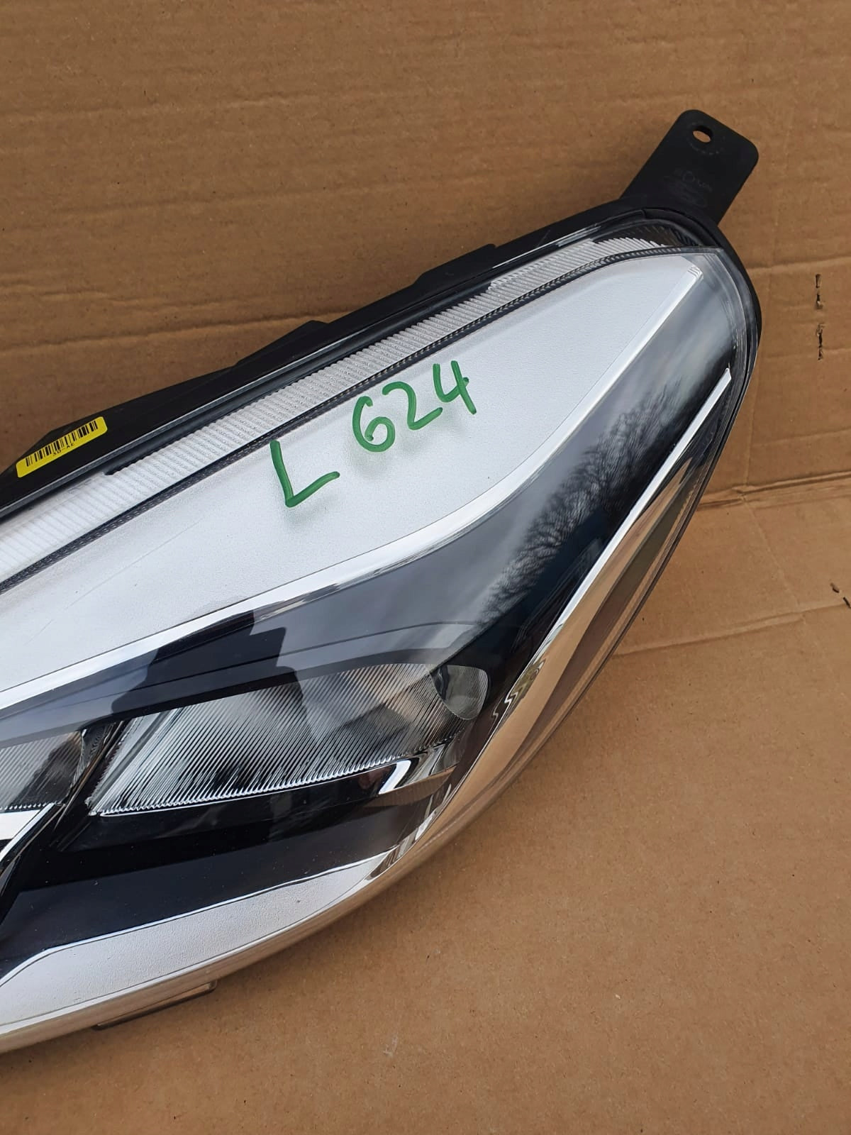 Ford Fiesta MK8 Vorne Links Leuchte Vordere EU H1BB-13W030-Ae — Foto 5 von 9