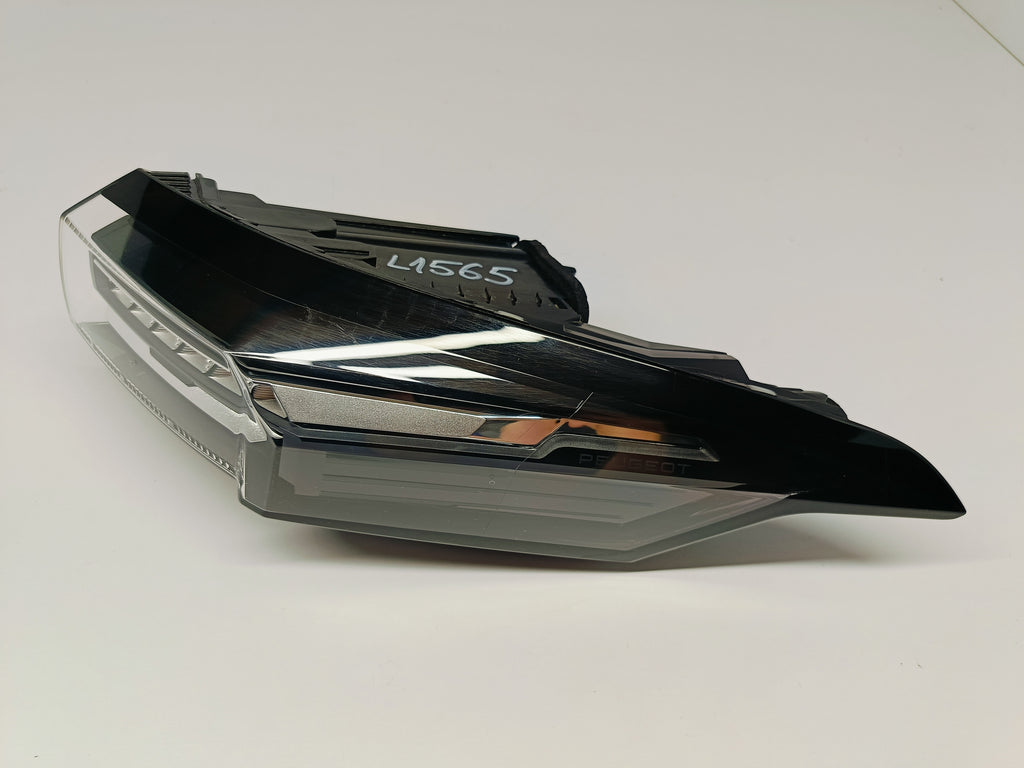 PEUGEOT 308 III T10 21- LAMPA PRAWA TYLNA PRAWY TYŁ LED 9835299280