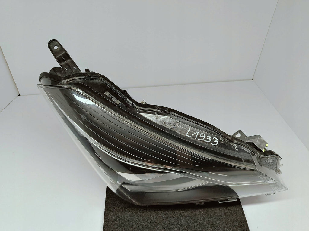 TOYOTA YARIS III LIFT 17- SCHEINWERFER RECHTS LINSE+LED EUKOITO OD-197