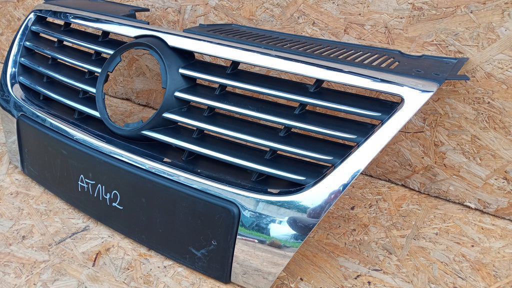 VOLKSWAGEN PASSAT B6 05- ATRAPA KRATKA GRILL 3C0853651AH