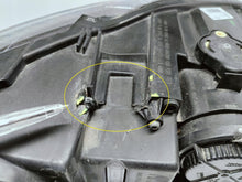 Laden Sie das Bild in den Galerie-Viewer, SEAT ATECA 16- SCHEINWERFER LINKS VORNE VOLL-LED 576941007F