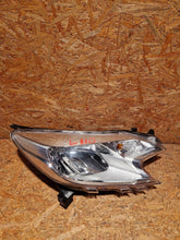 Load image into Gallery viewer, NISSAN NOTE II 2 E12 13- RIGHT FRONT HEADLIGHT 89907546