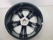 Laden Sie das Bild in den Galerie-Viewer, Volvo XC40 XC 40 ALUFELGE 19 ZOLL 7.5x19 ET50.5 5x108 OE 31471556