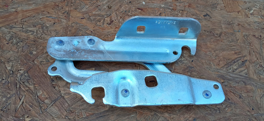 FORD FIESTA MK7 08- MOTORHAUBENSCHARNIER LINKS NEU 8A61-16801-AD