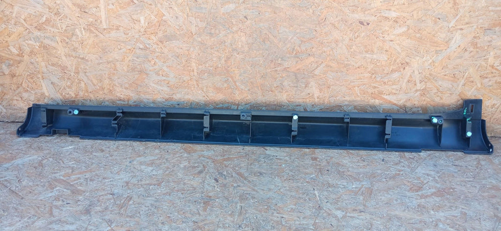 Citroen C4 Cactus 14- PRÓG LISTWA NAKŁADKA PROGOWA PRAWA 9801521780