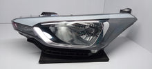 Load image into Gallery viewer, HYUNDAI I20 I 20 II 14- LAMPA REFLEKTOR LEWY PRZÓD ZWYKŁA 92101-C8000