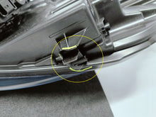 Laden Sie das Bild in den Galerie-Viewer, RENAULT TRAFIC III LIFT 4 21- RECHTER SCHEINWERFER LED PURE VISION 260102899R