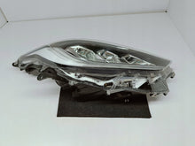 Załaduj zdjęcie do przeglądarki galerii, Toyota Yaris IV 4 XP21 19- LAMPA PRAWA PRZÓD PRZEDNIA FULL LED KOITO K0-8
