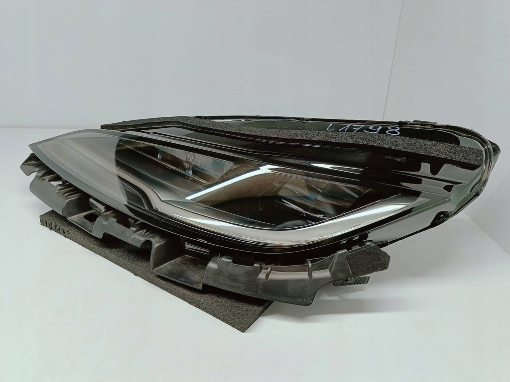 TESLA MODEL 3 LIFT HIGHLAND 23- HEADLIGHT LEFT FRONT FULL LED EU 1760888-00-E