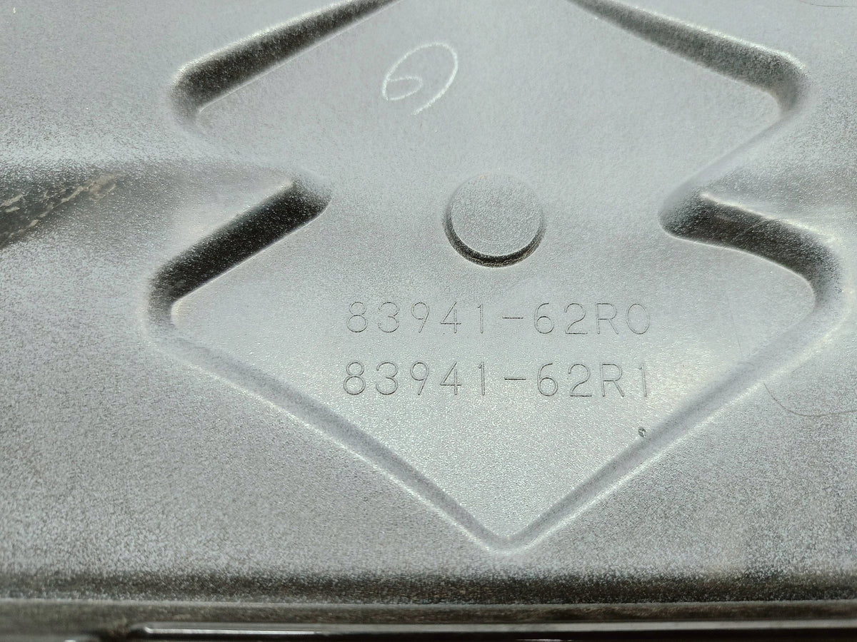 Suzuki Ignis III 16- Blende Leiste Hinten Abdeckung Heckklappe 83941-62R0 — Foto 13 von 13