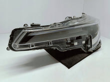 Laden Sie das Bild in den Galerie-Viewer, Toyota Corolla E21 LIFT 22- LAMPA LEWA PRZÓD PRZEDNIA FULL LED 81150-02X10