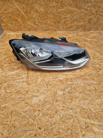 VW POLO V6C1 14- ZWYKŁA LAMPA PRAWA PRZÓD PRZEDNIA EU