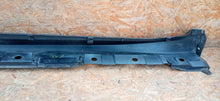 Laden Sie das Bild in den Galerie-Viewer, TOYOTA AVENSIS T29 15- PRÓG NAKŁADKA PROGU LISTWA PROGOWA PRAWA 75851-05050