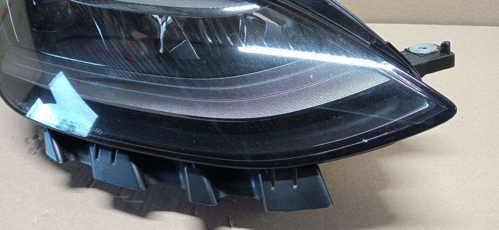 TESLA MODEL 3 Y LIFT 20- FRONT RIGHT FULL LED HEADLIGHT EU 151495300D