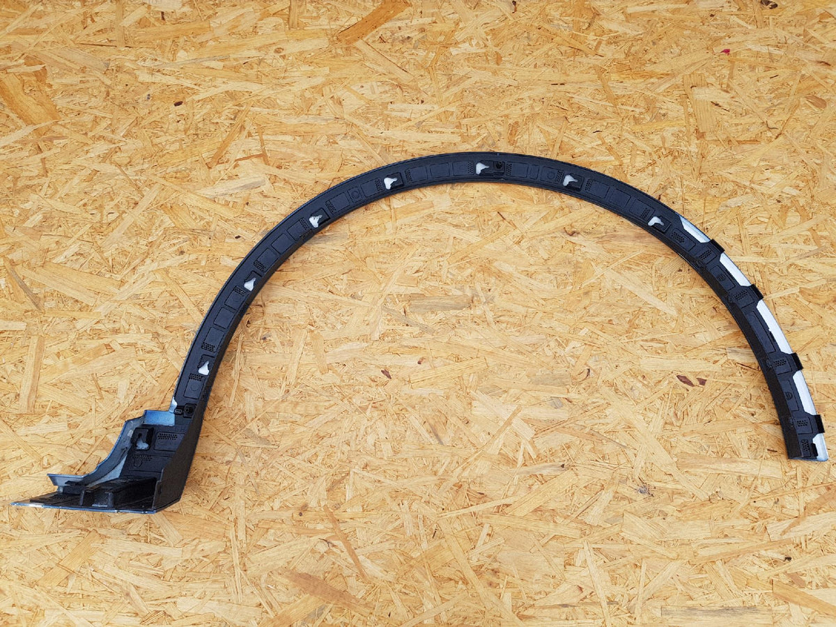 Ford Kuga Escape MK3 Leiste Vorne Links Kotflügel — Foto 7 von 10