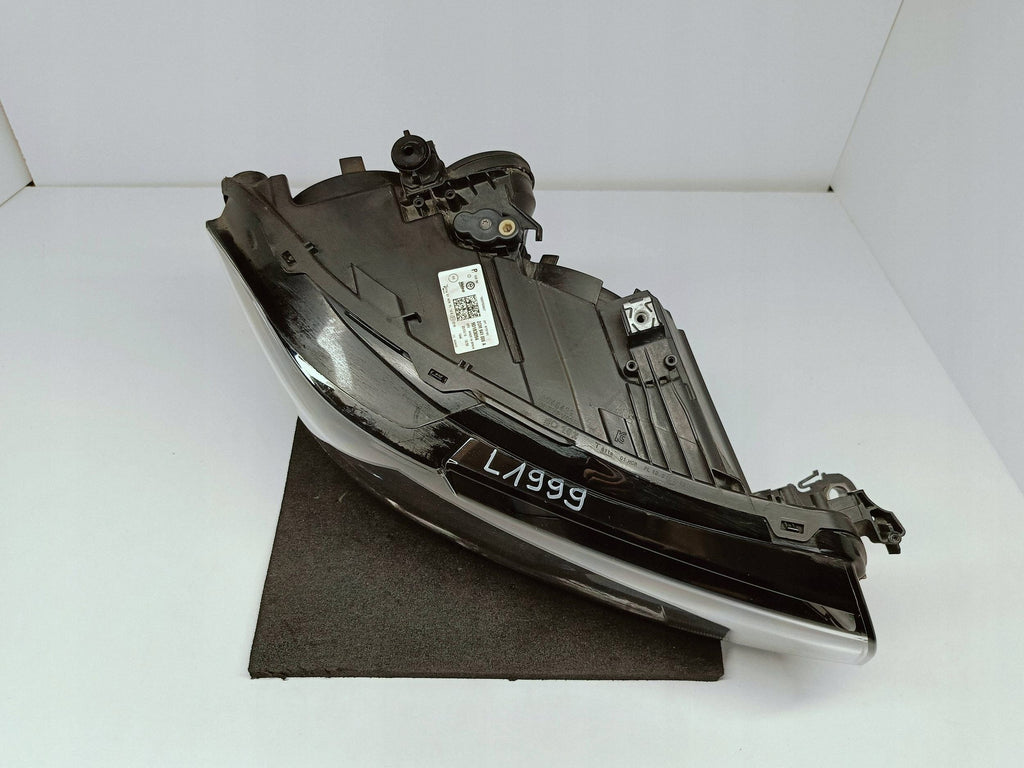 VOLKSWAGEN T-CROSS 2GM 18- LAMPA PRAWA PRZÓD PRZEDNIA ZWYKŁA H7 2GM941006A