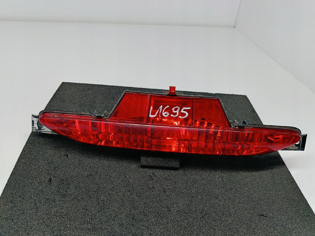 208 CORSA F MOKKA B C4 DS3- LAMPA PRZECIWMGIELNA ZDERZAKA TYŁ 9674308980