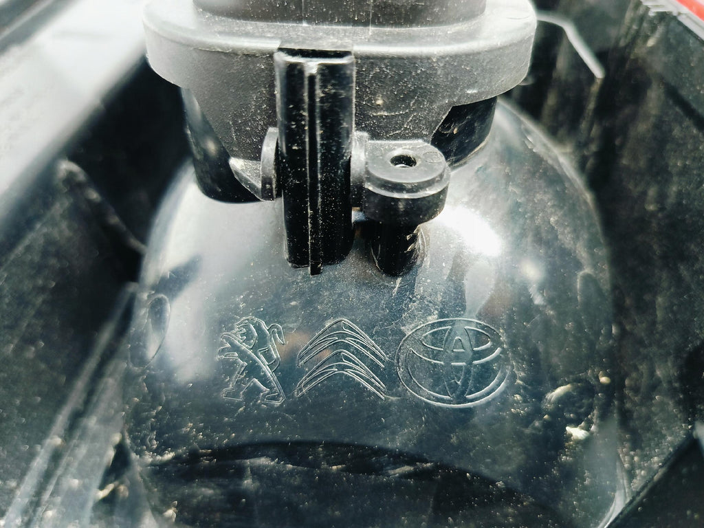 EXPERT VIVARO JUMPY PROACE ZAFIRA 16- LAMPA LEWY TYŁ LEWA TYLNA 9808243180