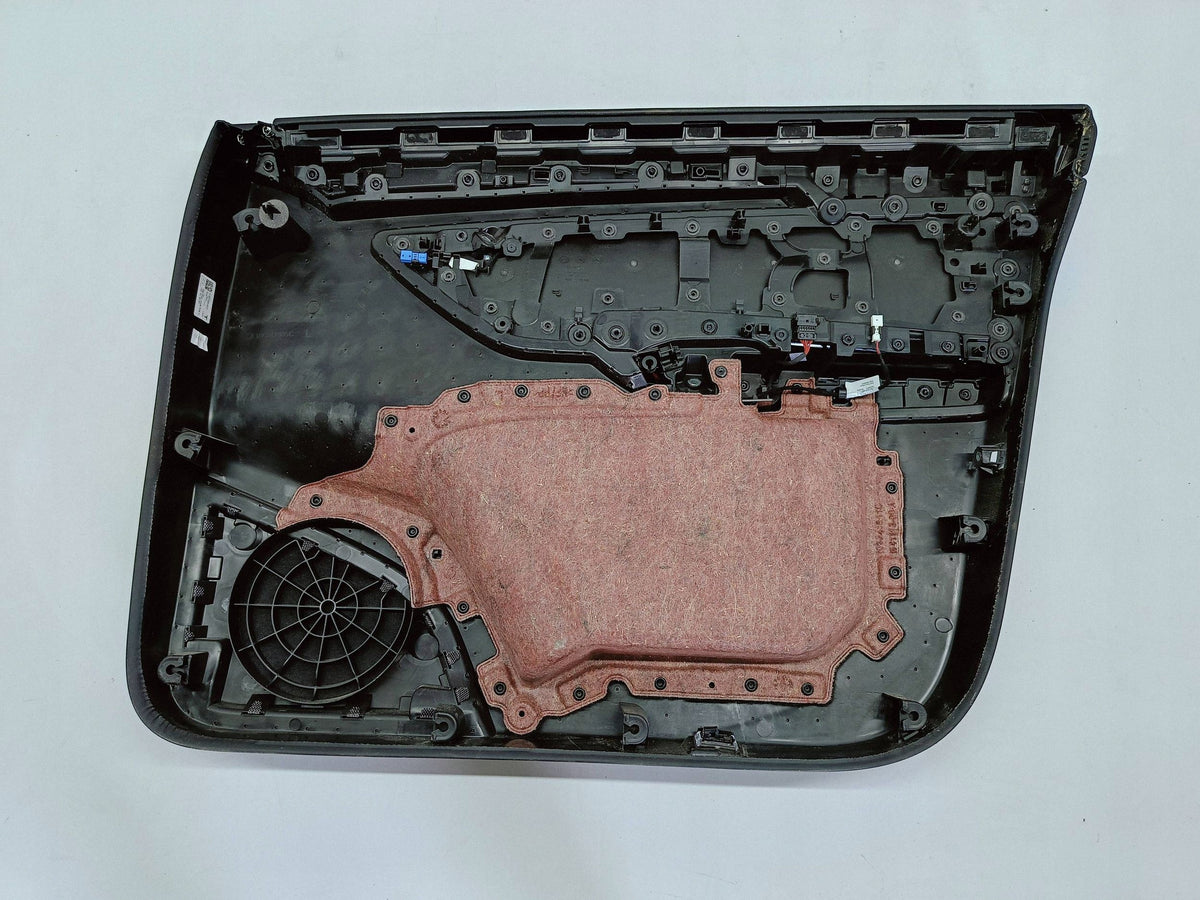 Tesla Model Y 20- Türverkleidung Türpappe Vorne Links 1897294-00-D — Foto 9 von 14