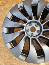 Załaduj zdjęcie do przeglądarki galerii, FELGA TESLA Y 10.5X21 ET48 1188227-00-B +48MM