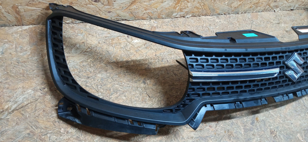 Suzuki Ignis III 3 16- Grille Grille Grille Front Bumper 72111-62R0 — photo 6 of 13