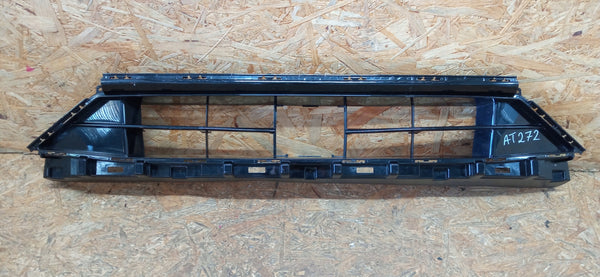 FORD KUGA MK3 ESCAPE ST 19 ATRAPA GRILL KRATKA ZDERZAKA PRZÓD LV4B-17K945-S
