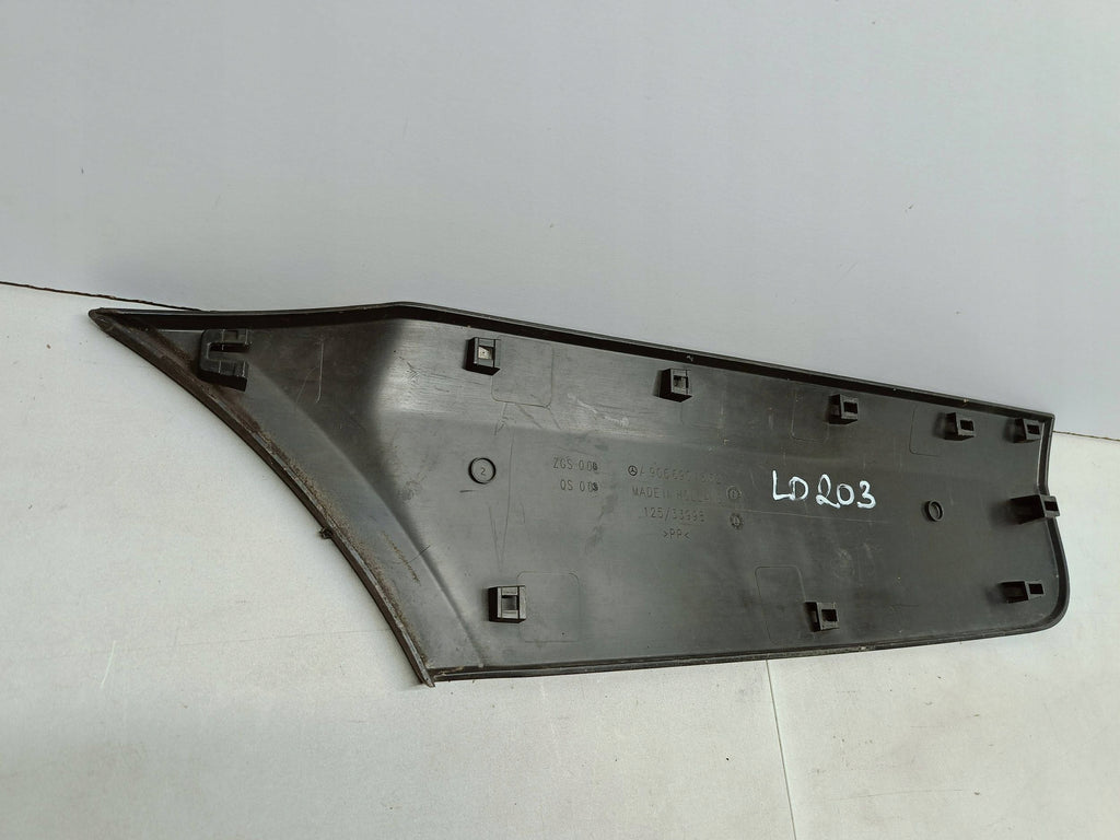 Sprinter W906 CRAFTER 07- LISTWA BOCZNA BŁOTNIKA PRAWY TYŁ A9066901662