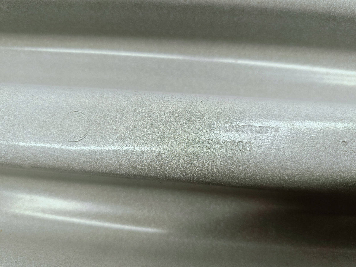 Tesla Model Y Tür Vorne Rechts 20-24 1493538-00-D — Foto 15 von 15