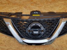 Laden Sie das Bild in den Galerie-Viewer, NISSAN QASHQAI II J11 13-17 KÜHLERGRILL GITTER 623124EA0D