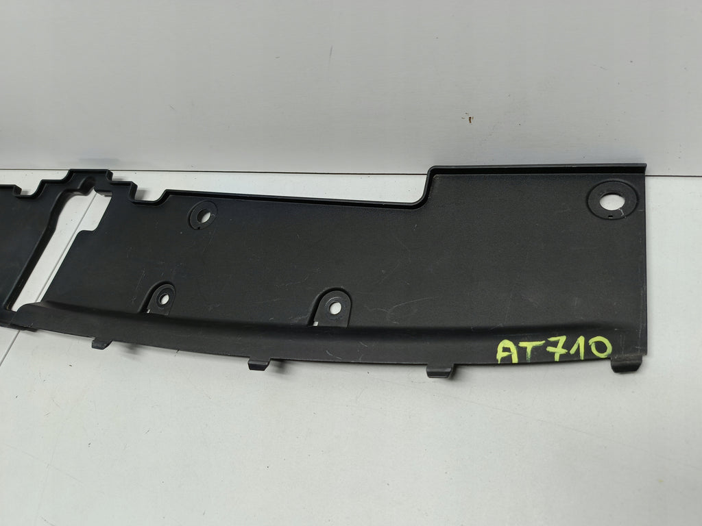 MG ZS LIFT 19- OSŁONA NAKŁADKA GÓRNA MASKOWNICA PASA PRZEDNIEGO 10632955