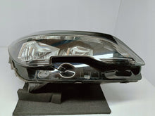 Laden Sie das Bild in den Galerie-Viewer, Peugeot 3008 5008 II 16- SCHEINWERFER RECHTS NORMAL+LED EU 9810478080