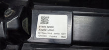 Laden Sie das Bild in den Galerie-Viewer, TOYOTA RAV4 IV RAV 4 LIFT 15- HECKKLAPPENLEUCHTE RECHTS HINTEN 81580-42030