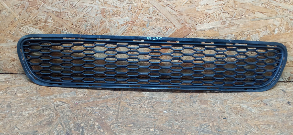 KIA PRO CEED GT 15- KRATKA ATRAPA GRILL ZDERZAKA PRZÓD 86560-A2900