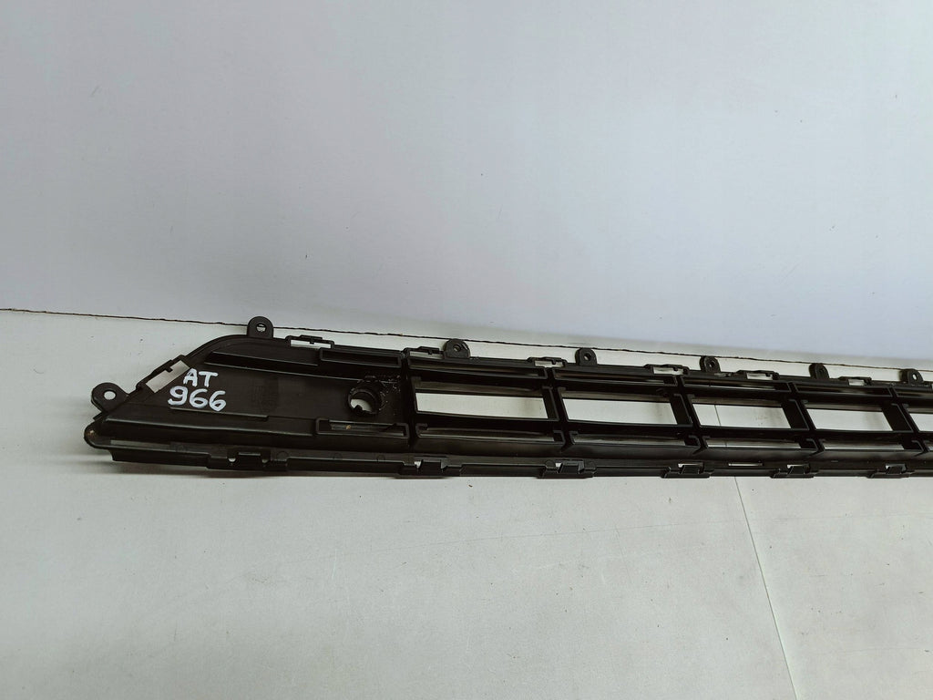 Volvo XC40 II 17- UNTERES GITTER KÜHLERGRILL STOSSSTANGE VORNE PDC 31449342