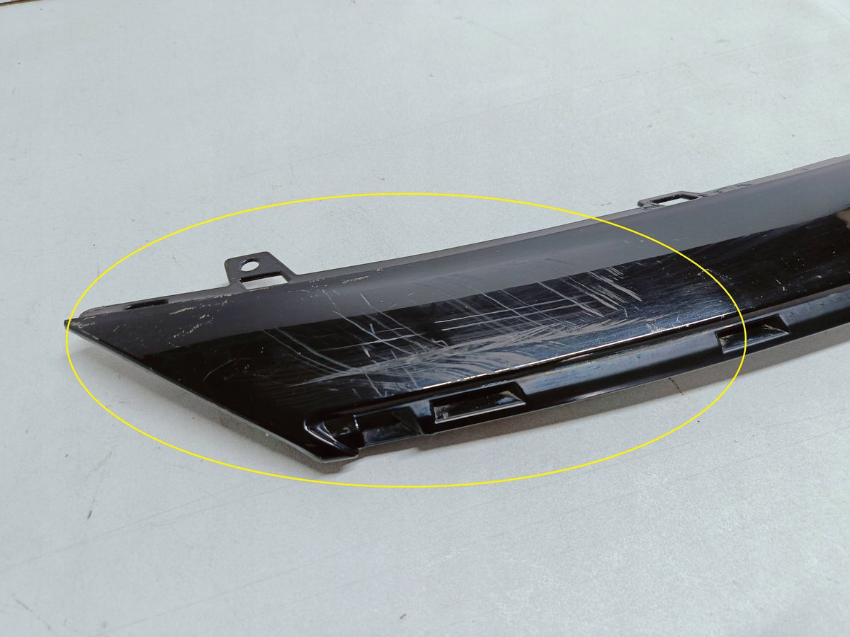 Renault Clio IV 4 12- Kühlergrill Leiste Abdeckung Vorne Stossstange 620787878R — Foto 6 von 11