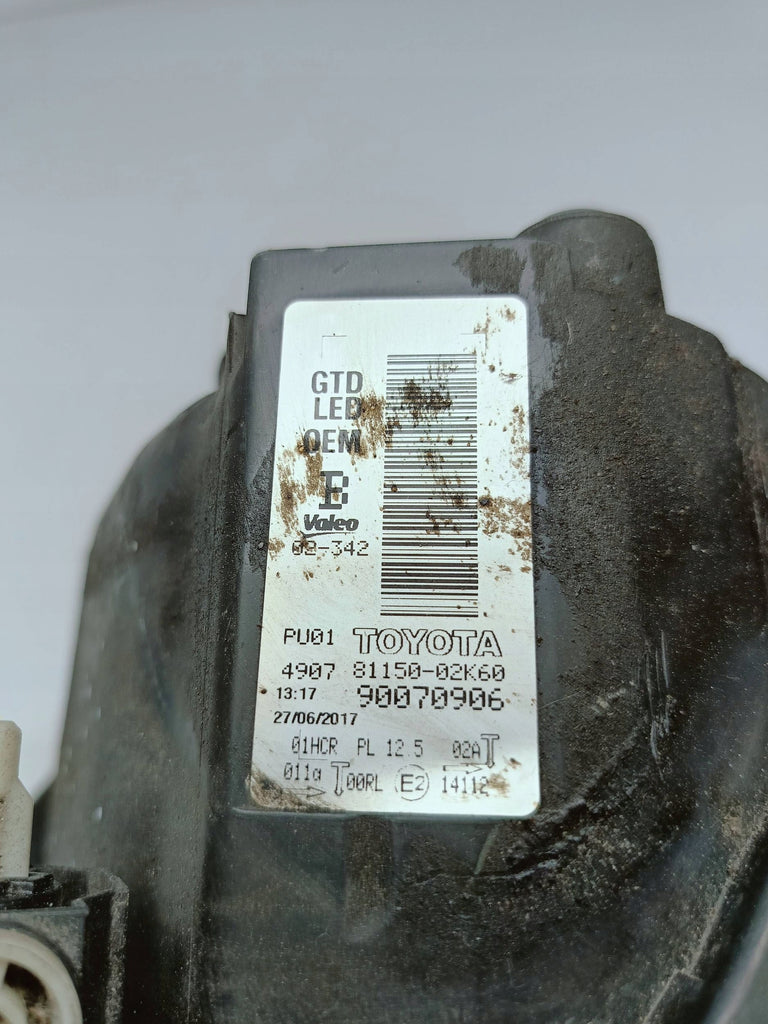 Toyota Auris II LIFT E18 15- LAMPA LEWA PRZÓD FULL LED EU 81150-02K60