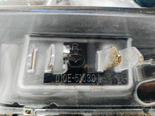 Load image into Gallery viewer, MAZDA CX-3 CX3 15- LAMPA PRAWA PRZÓD PRZEDNIA ZWYKŁA 3 PIN D10E-51030
