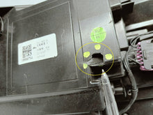 Laden Sie das Bild in den Galerie-Viewer, MG ZS LIFT 19- SCHEINWERFER RECHTS VORNE FULL LED EU 10550754