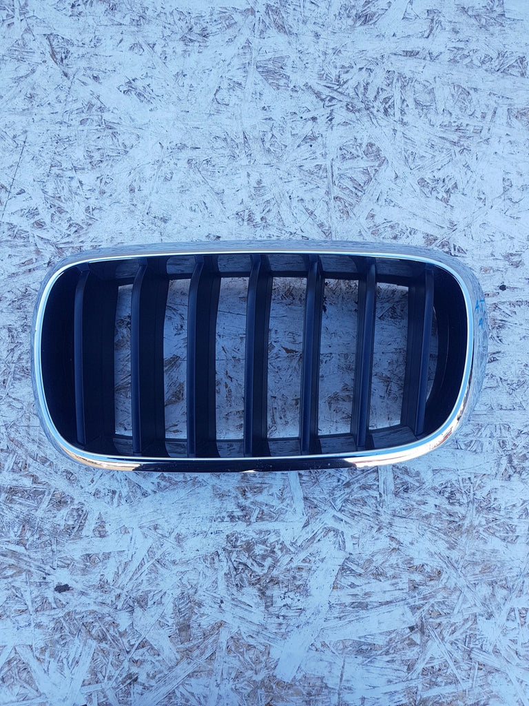 BMW X5 F15 F16 X6 KÜHLERGRILLE BLENDE LINKS