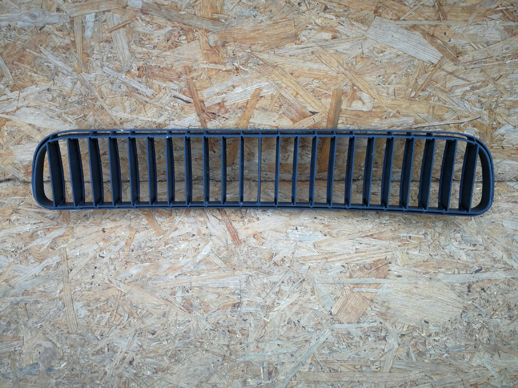 SKODA FABIA II 07- KÜHLERGRILL GITTER UNTEN STOßSTANGE VORNE 5J0853677