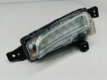 Załaduj zdjęcie do przeglądarki galerii, SUZUKI VITARA 15- HALOGEN DRL PRAWY LAMPA PRAWA ŚWIATŁO STANLEY LED W1378