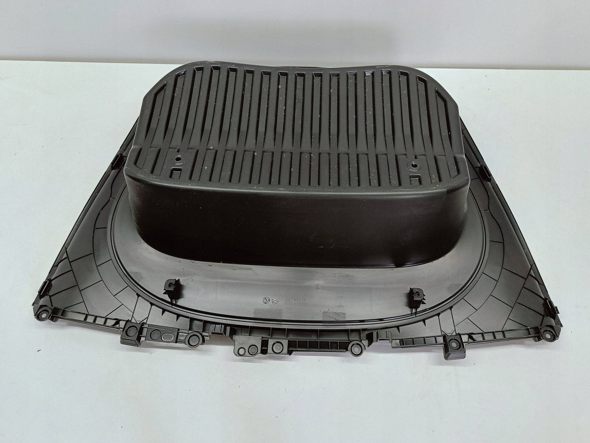Tesla Model 3 Lift Highland 23- Kufer Wanna Bagażnika Przód 1694495-00-G — zdjęcie 8 z 10