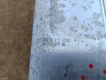 Load image into Gallery viewer, PEUGEOT 208 I 12- BELKA WSPORNIK POPRZECZKA ZDERZAKA PRZÓD 9672807980