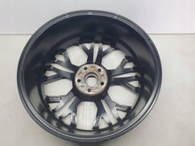 Laden Sie das Bild in den Galerie-Viewer, Renault Megane E-Tech ALUFELGE 19 ZOLL 7.5X19 ET50 5X114.3 KBA53169