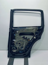 Załaduj zdjęcie do przeglądarki galerii, VW TIGUAN II 2 5NA 16- DRZWI PRAWE TYŁ TYLNE 5NA 5NA839112C